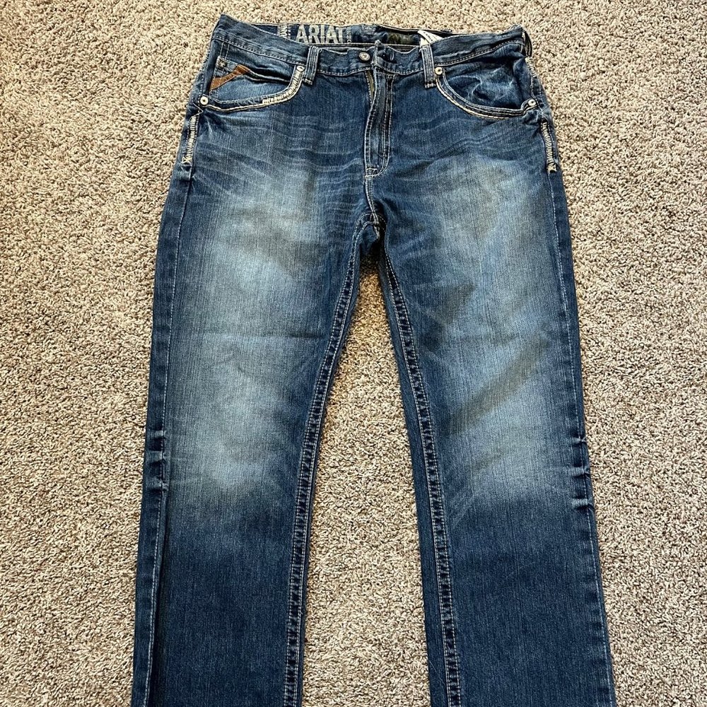 Men's ARIAT Jeans